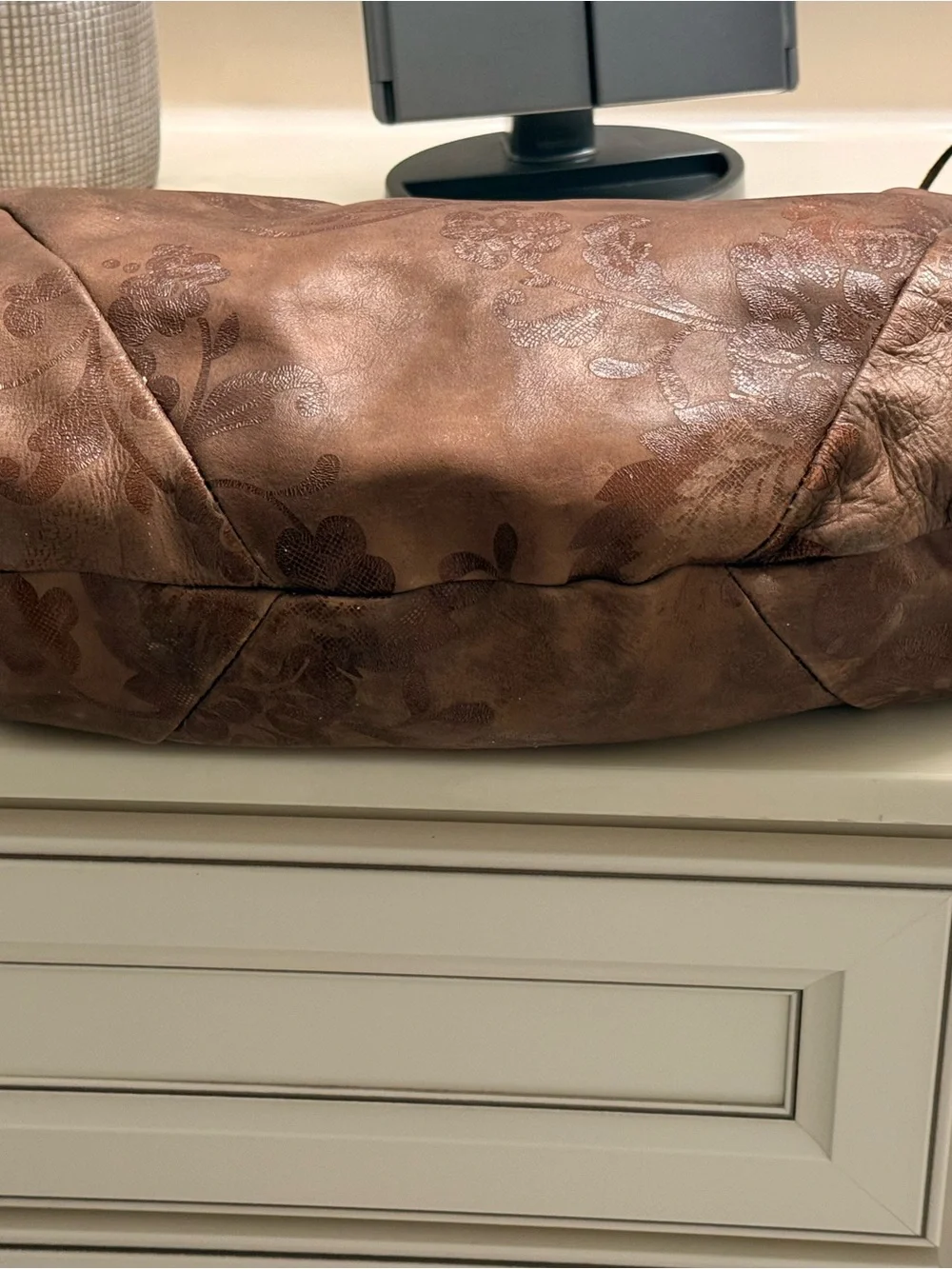 Italian artisan leather Slouchy hobo shoulder bag